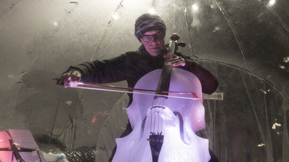 Sollima, violoncello di ghiaccio