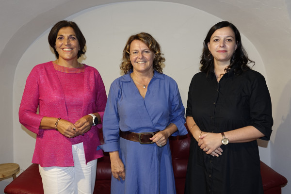 maria_elisabeth_rieder_rosmarie_pamer_katrin_holler_ph_andy_odierno_and5440.jpg
