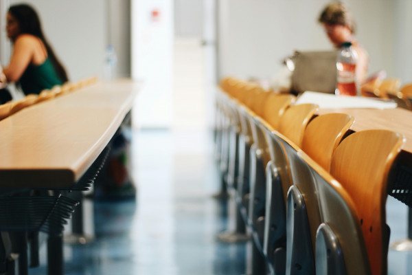 stundenten_studenti