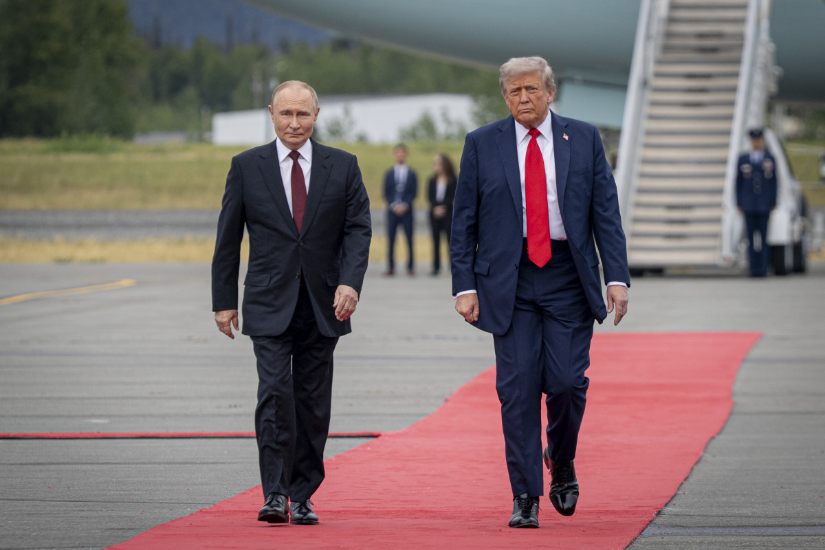trump_putin_alaska_arrival