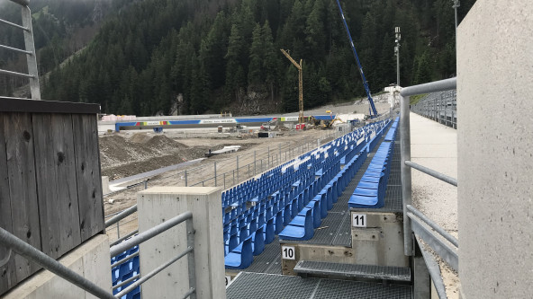 Biathlonzentrum Antholz, Tribüne