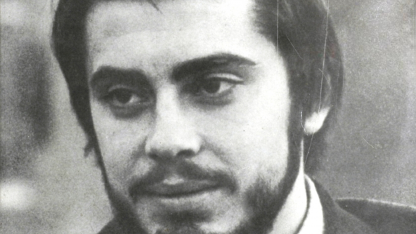 Emilio Insolvibile &quot;Amore, guerra e società&quot; (estratto copertina)