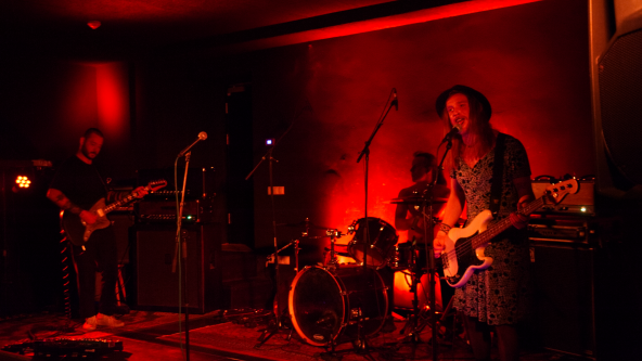 Happy (Live Ost-West-Club Meran, 02.05.2025)