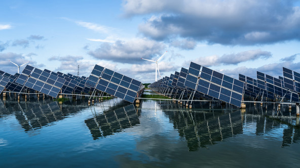 Immer mehr Sonne und Wind im Strommix
