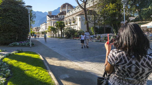 Meran, Kurhaus, Promenade
