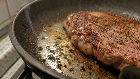 Steak in der Pfanne