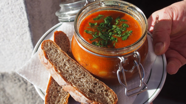 22gulaschsuppe_auf_der_egger-grub-alm.jpeg