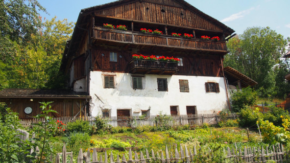 2a_unbewohnter_schoner_bauernhof_bei_st._jakob.jpeg