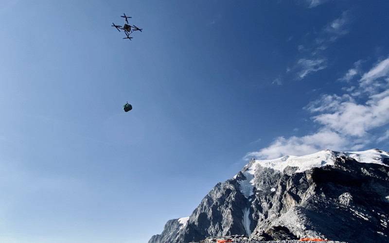 Lastendrohnen, FlyingBasket