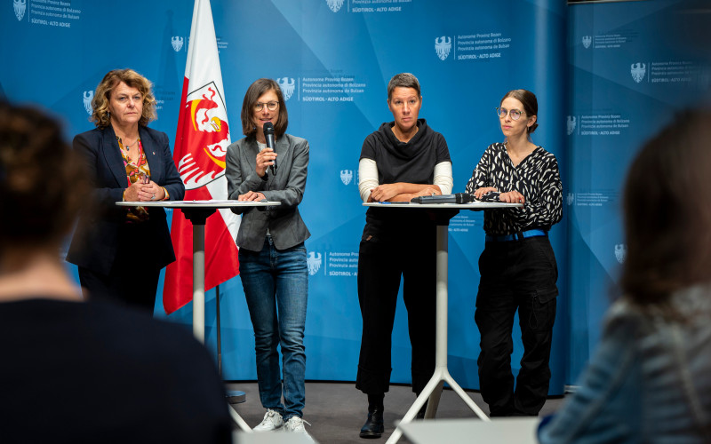 Rosmarie Pamer, Julia Ganterer, Gundula Ludwig, Laura Volgger;