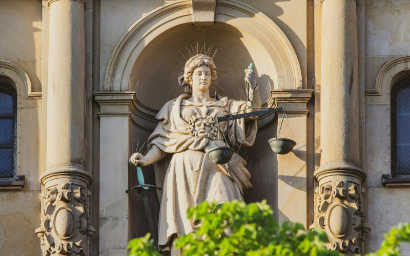 Justizia philippe-oursel